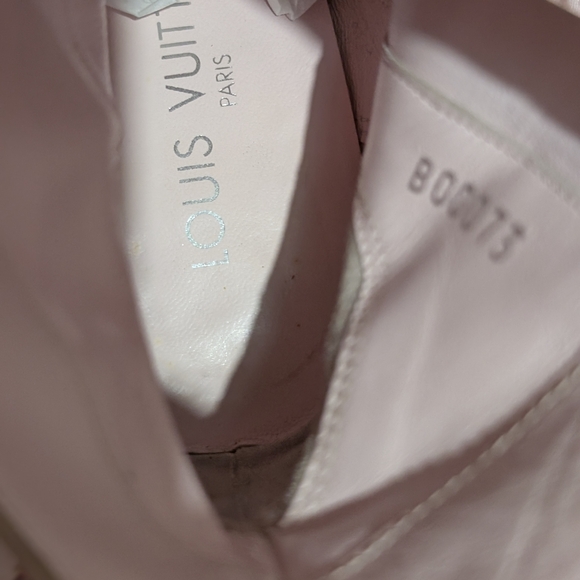 Louis Vuitton Glossy Pink Heeled Boots - Picture 9 of 16